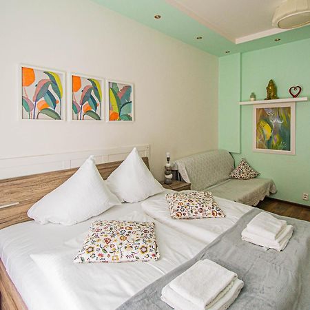 Ruterra Apartment Cimburkova Prague Extérieur photo