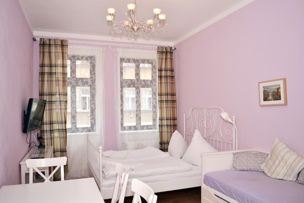 Ruterra Apartment Cimburkova Prague Chambre photo