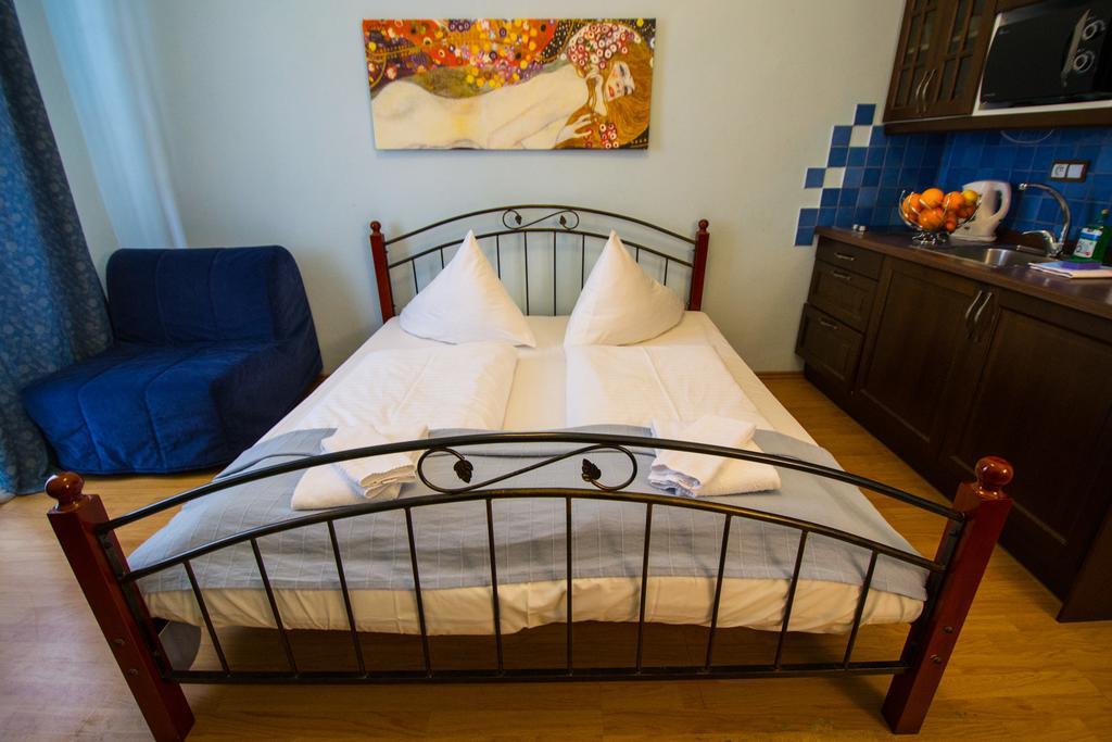Ruterra Apartment Cimburkova Prague Extérieur photo