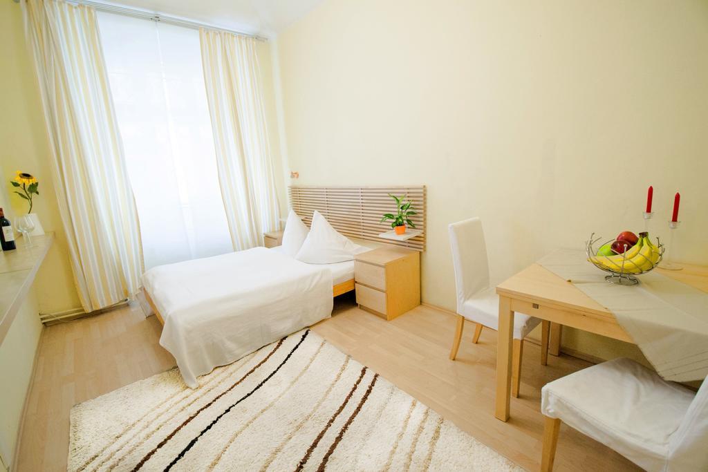 Ruterra Apartment Cimburkova Prague Extérieur photo