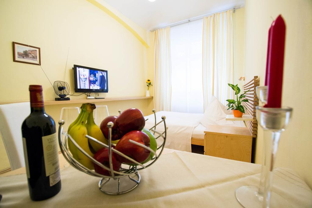 Ruterra Apartment Cimburkova Prague Extérieur photo