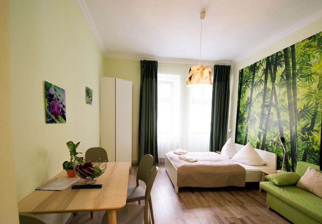 Ruterra Apartment Cimburkova Prague Extérieur photo