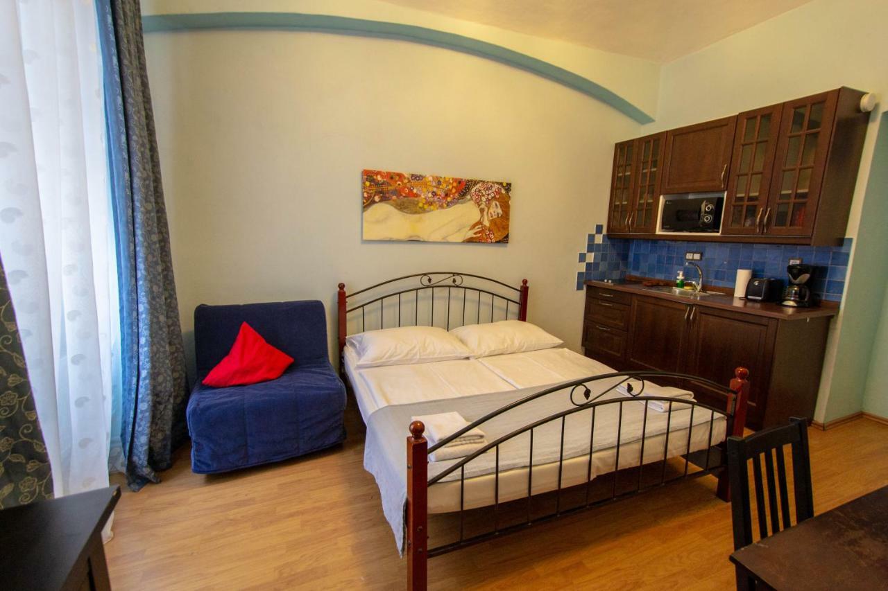 Ruterra Apartment Cimburkova Prague Extérieur photo